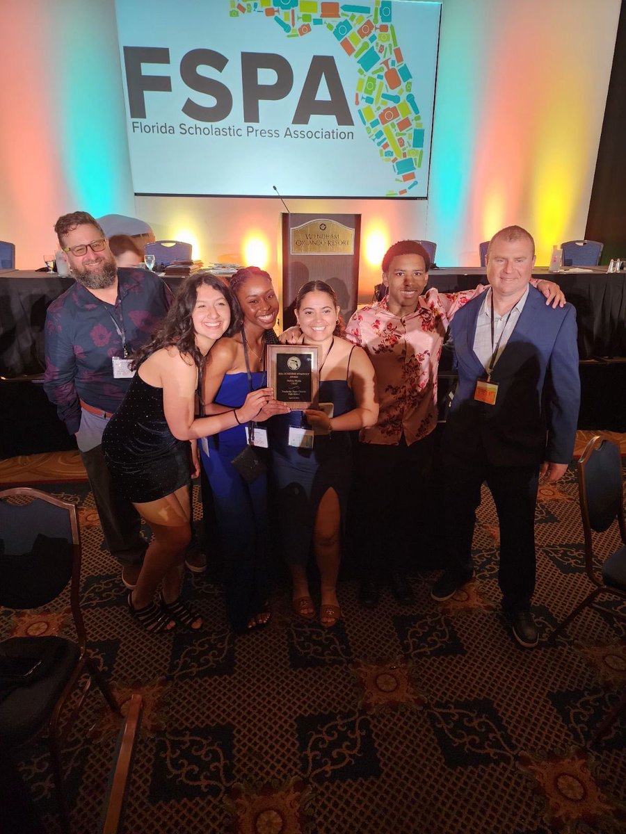 FaranFagen's tweet photo. After 21 years as Newspaper Adviser of The C.H.A.T. at Pembroke Pines Charter High, my staff was awarded its first ever Sunshine Standout Award for Online Media. Finally we’re tops in the state of Florida in online media. Definitely one of my proudest moments as an educator. https://t.co/ZFl58OlkIB