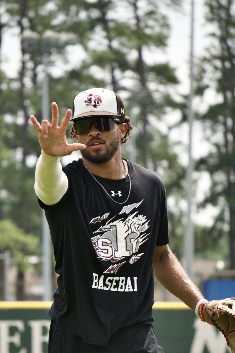 TXSOBASEBALL's tweet photo. Your Tigers are back in action GM1 @(1pm) GM2 following 30min after
📍MacGregor park (April 20th)
Come Support Your Tigers❗️❗️ https://t.co/eyTD89ozrv
