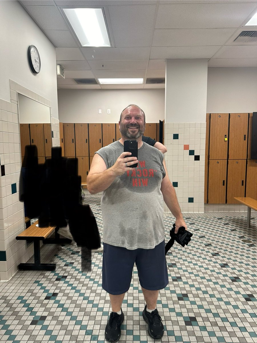 CantUntil's tweet photo. One of the best feelings in the world when you go to the gym and get a great workout in

#ForMe #ForDanielle #ForAaron #ForMyFamily https://t.co/VY9KgzFoVs