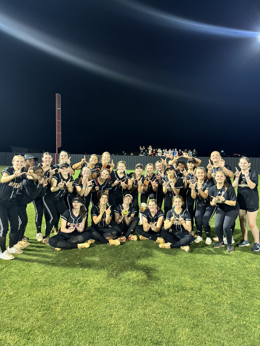 Final 🥎 

Petal - 2 
Germantown - 7 

A senior night win - finishing the regular season 17-6! Let post season begin 👏🏼

<a href="/GHSMavericks/">Germantown Mavericks</a> #GoMavs