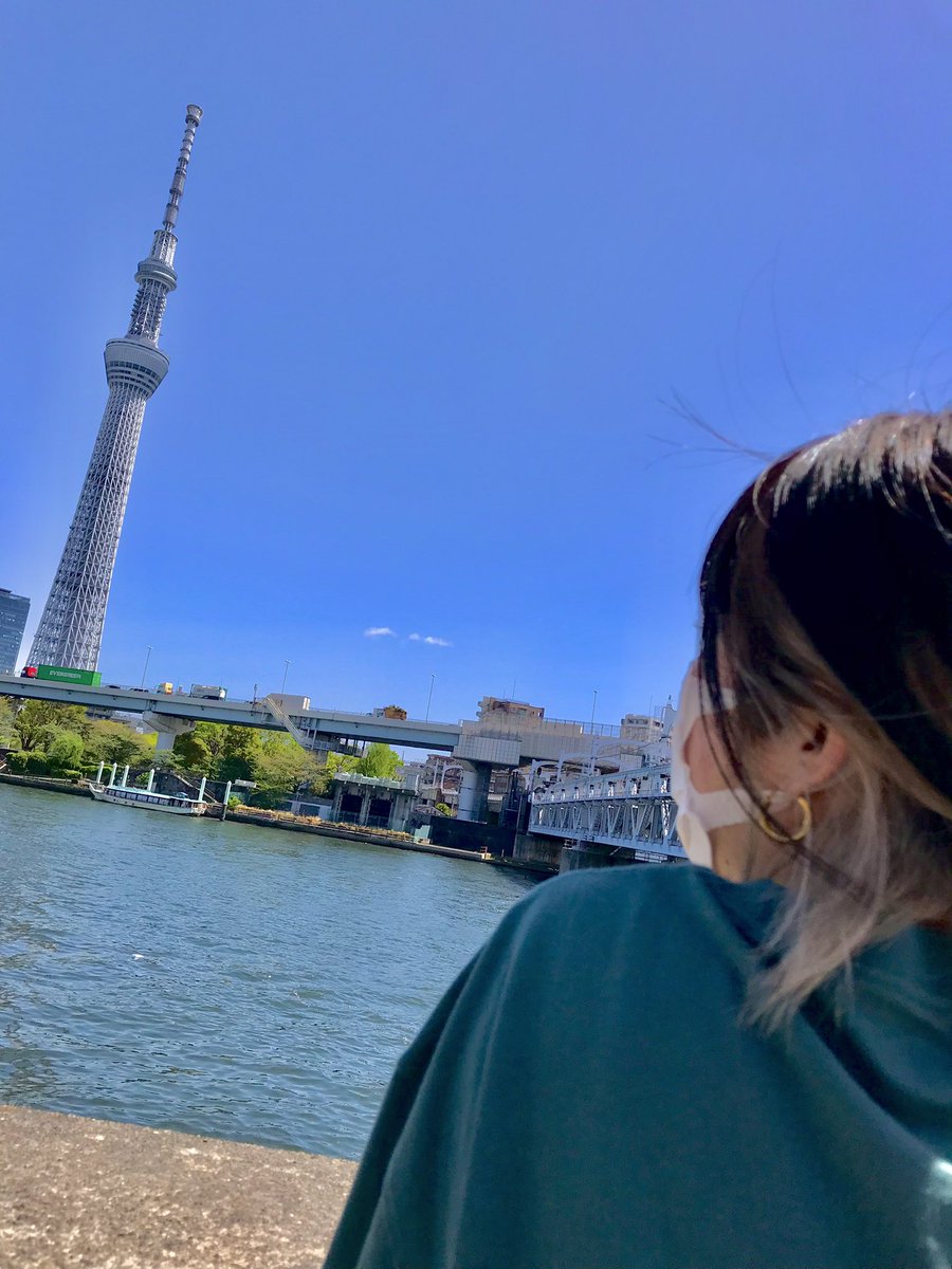 Ez_0110's tweet photo. 東京最高だったー
３日で4時間しか寝れんかったけど遊びまくれた　これが東京の力 https://t.co/1IfrQll5mh
