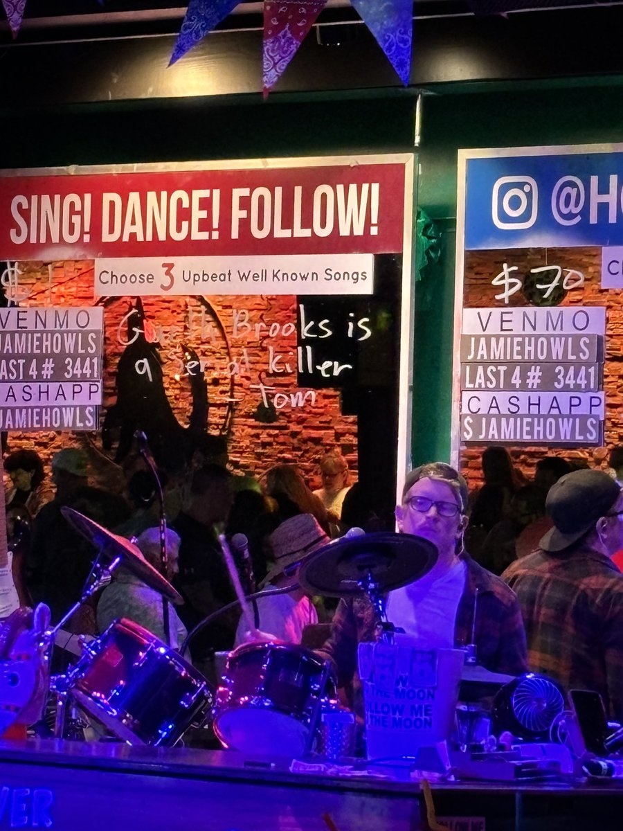 TheDreamFather's tweet photo. @tomsegura https://t.co/oSOwmAy3A9