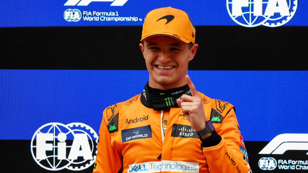 But can Lando Norris and Lewis Hamilton hold off Max Verstappen in the dry in Shanghai... #F1 #F1Sprint planetf1.com/news/f1-live-t…