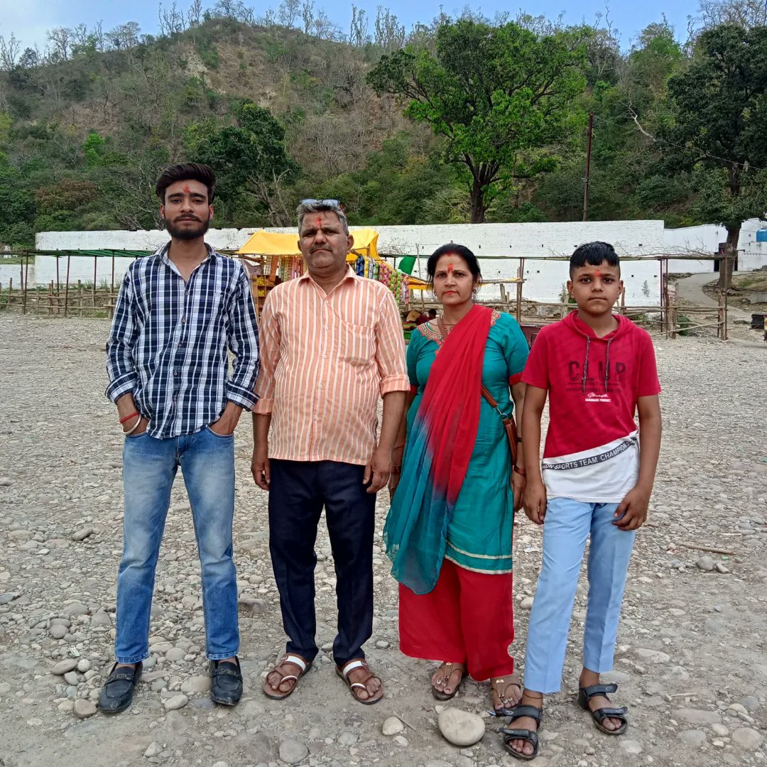 luckyTushar5's tweet image. Shakumbari Devi mandir .... 🙏🏰
.
.
#fyp #foryou #trending #viralpost #trends #shakumbaridevi #behatroad #newclick #newpost #family #familyphotography #parivar #jaimatadi #shakumbaridevitemple
