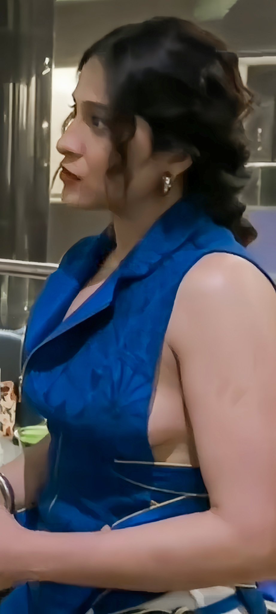 GLk6azfbIAAKH2A?format=jpg&name=large