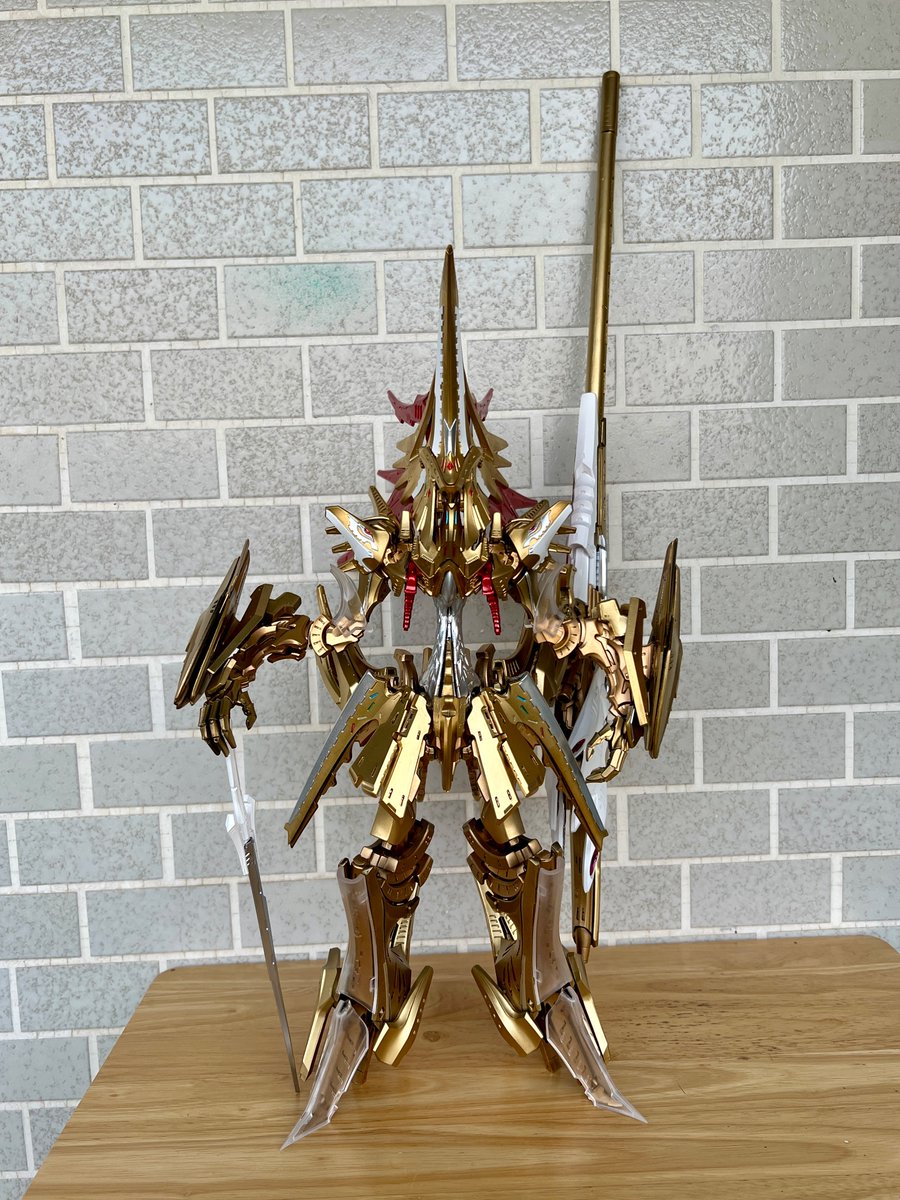 Kazuki532001's tweet photo. 1/72
帝騎マグナパレス 
GTM "MAGNAPALACE" 
完成✨

#FSS 
#fivestarstories 
#ファイブスター物語 https://t.co/5eVnUMiogU
