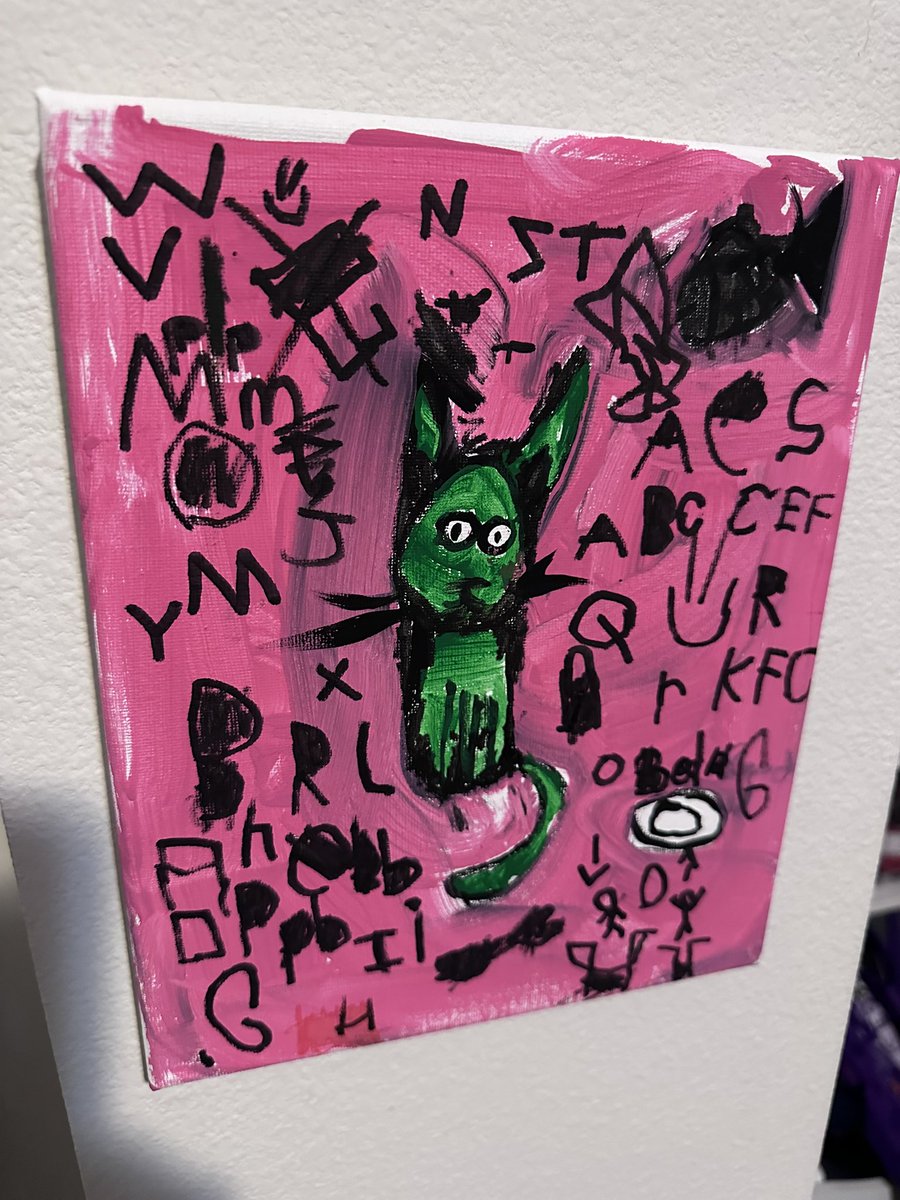 So my 7 year old daughter out here making original @noelfielding11 pieces. #art #kids #oldgregg