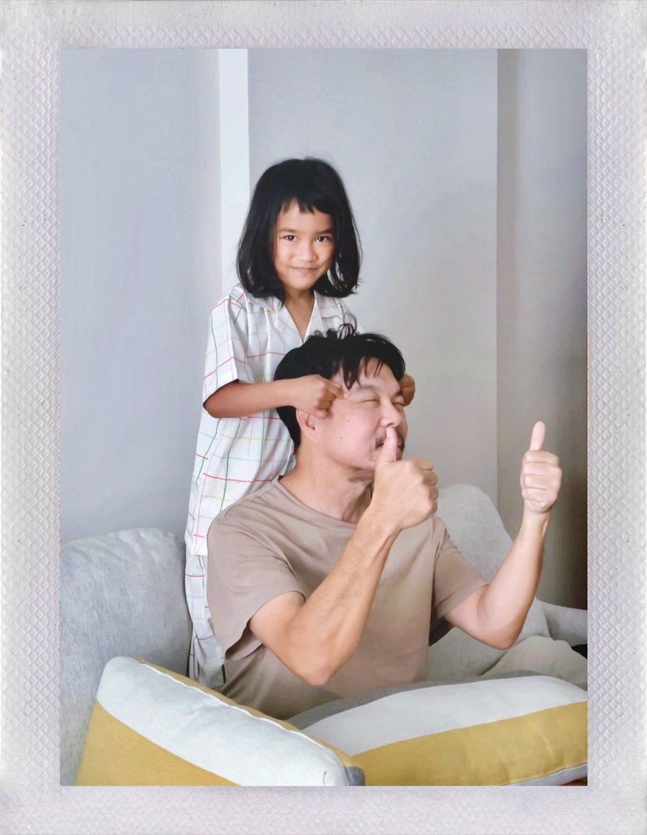 “ลินินจะดูแลป่าป๊า ไม่อยากให้ป่าป๊าตายเร็ว”
ไม่รู้จะซึ้งหรือขำดี 😅
#mylinen