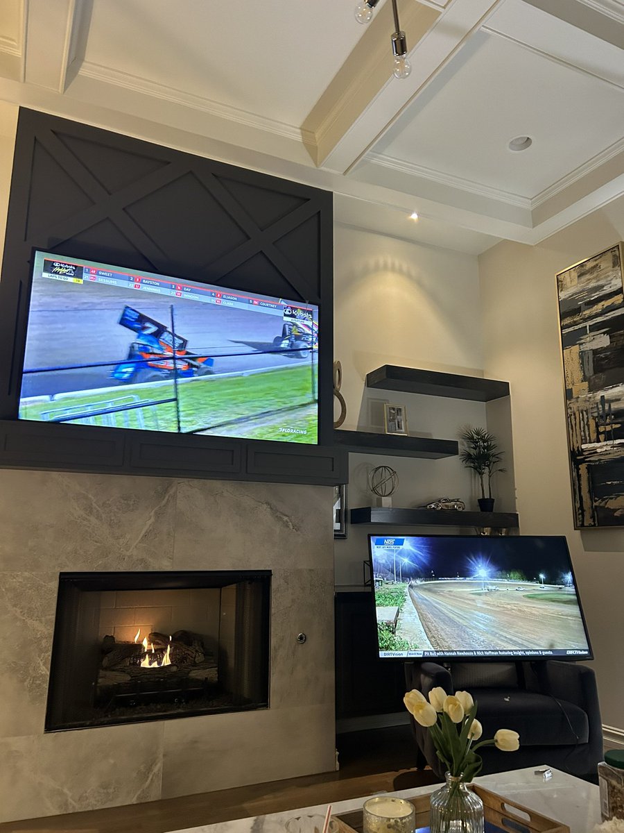 How it started, how it went, how it finished🤣 Three tv’s in but ain’t nothing gonna stop us, just wanna watch some racing🤝