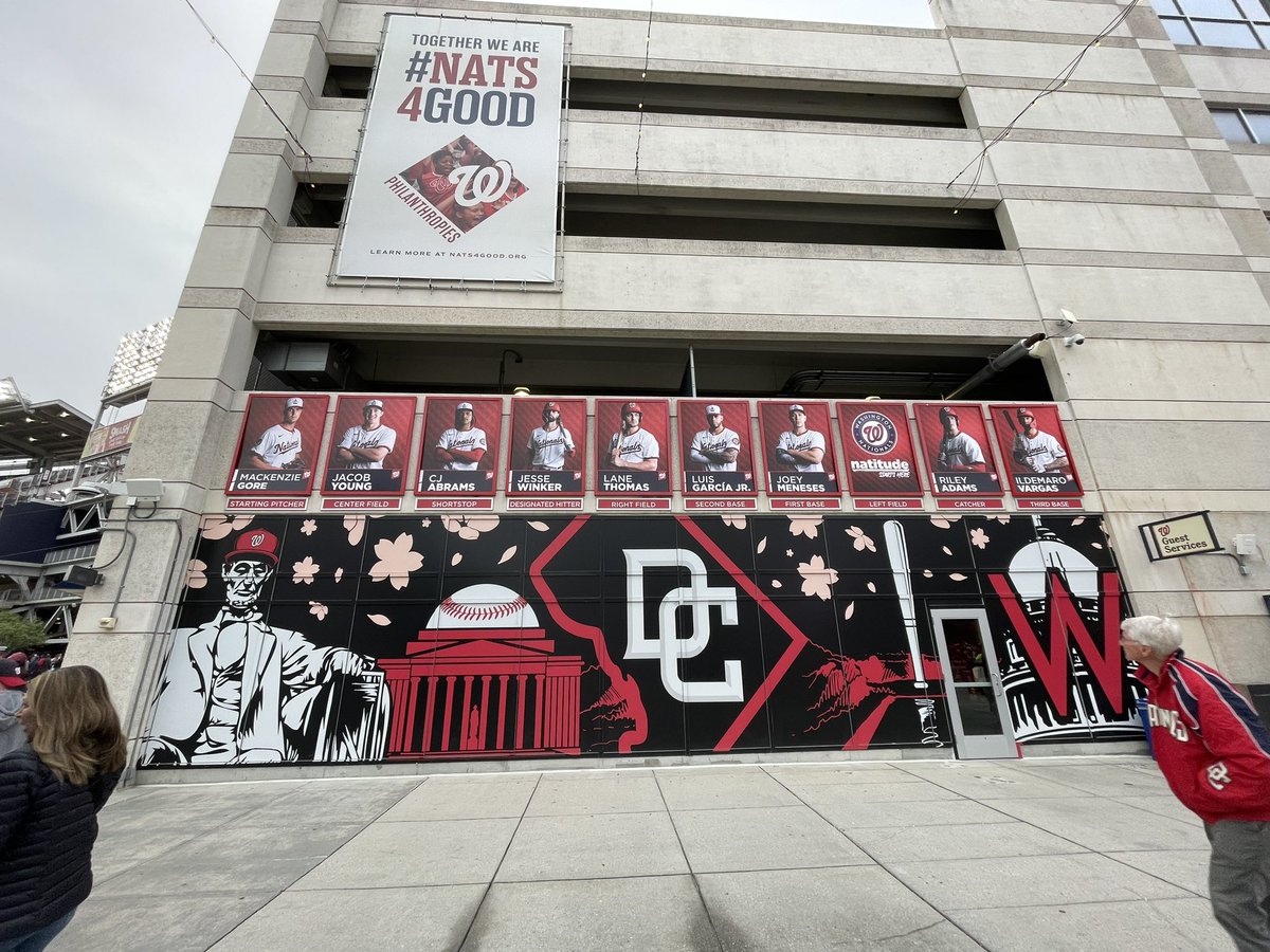vandygirl1998's tweet photo. And we’re home. #FeetsAcrossDC #FeetsAcrossMLB @Nationals https://t.co/zkSjfhmpE4