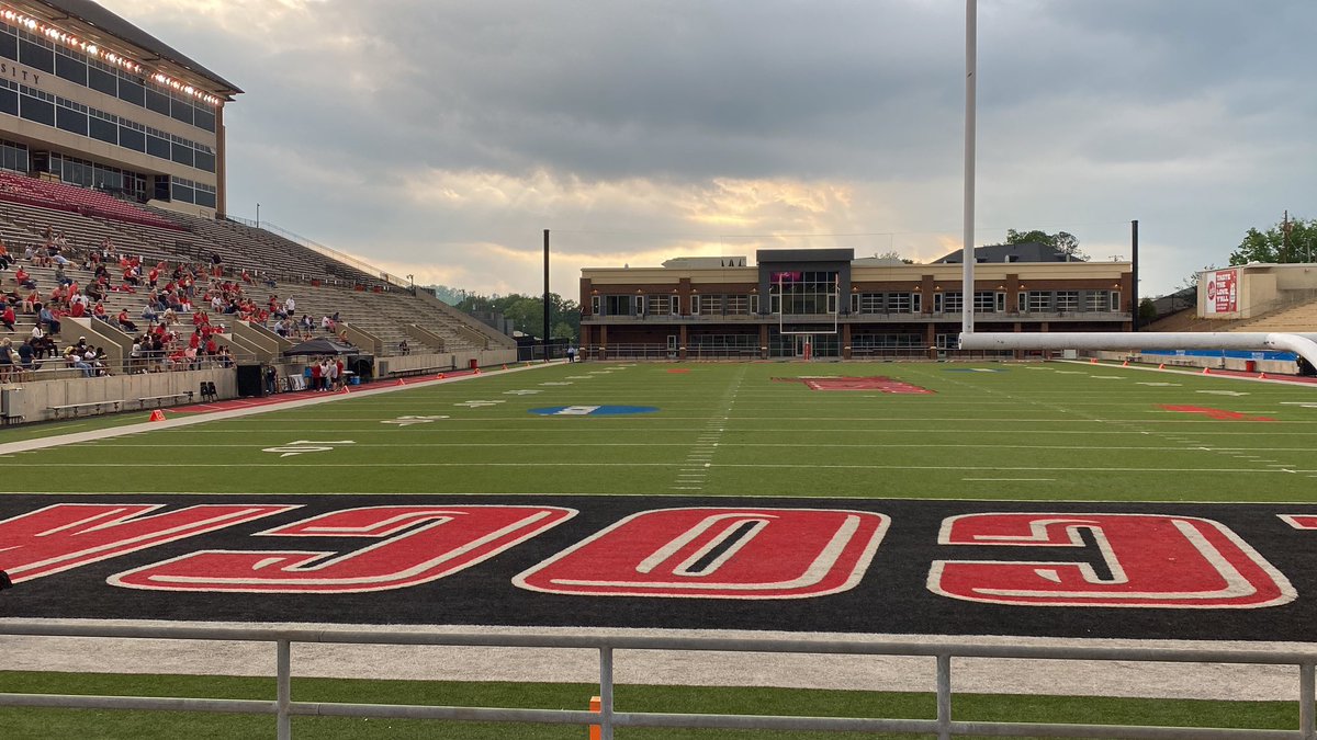 Emily Rose tweet media