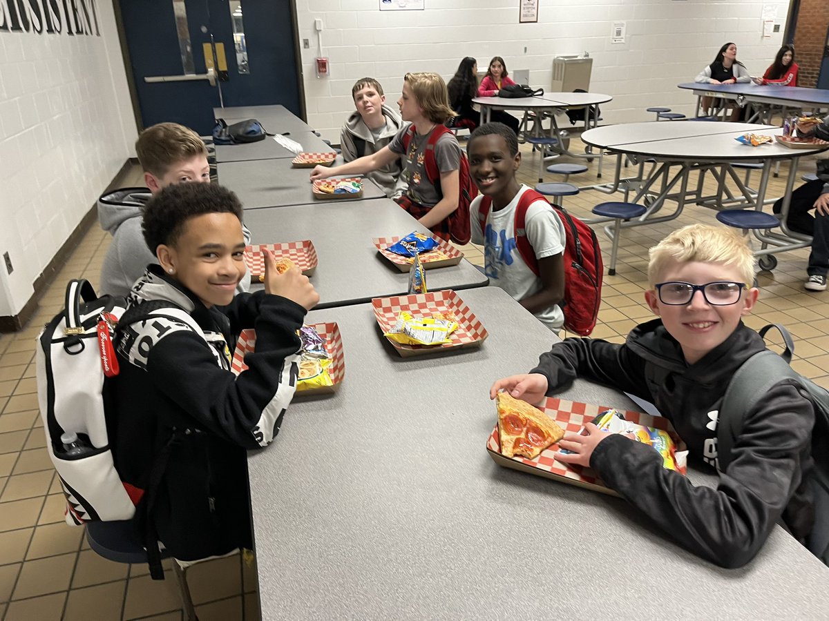 Kim Baker tweet media