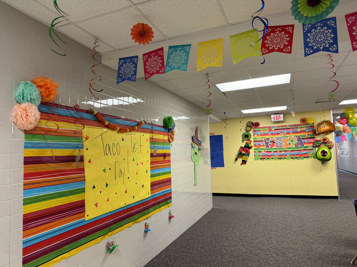 Let’s taco about it! Our 4th grade @TISDRES teachers had a taco review today! 😋 @TomballISD @MyriamKhan15 #DestinationExcellence #letshaveafiesta