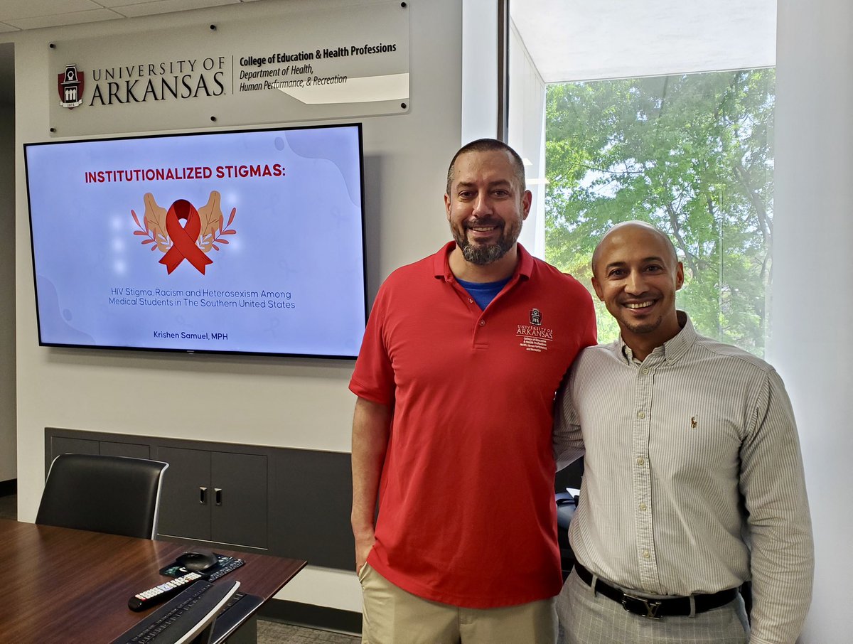 krishensamuel's tweet image. Say hi to Dr. Samuel! #PhDone

Thanks to my incredible @UArkansas committee for your support and guidance. And a special thank you to @DrSabinaH for being a committee member. 

Thanks to @FulbrightPrgrm and @USEmbassySA for the opportunity to pursue my PhD in the US 🤓📚🇿🇦🇺🇸