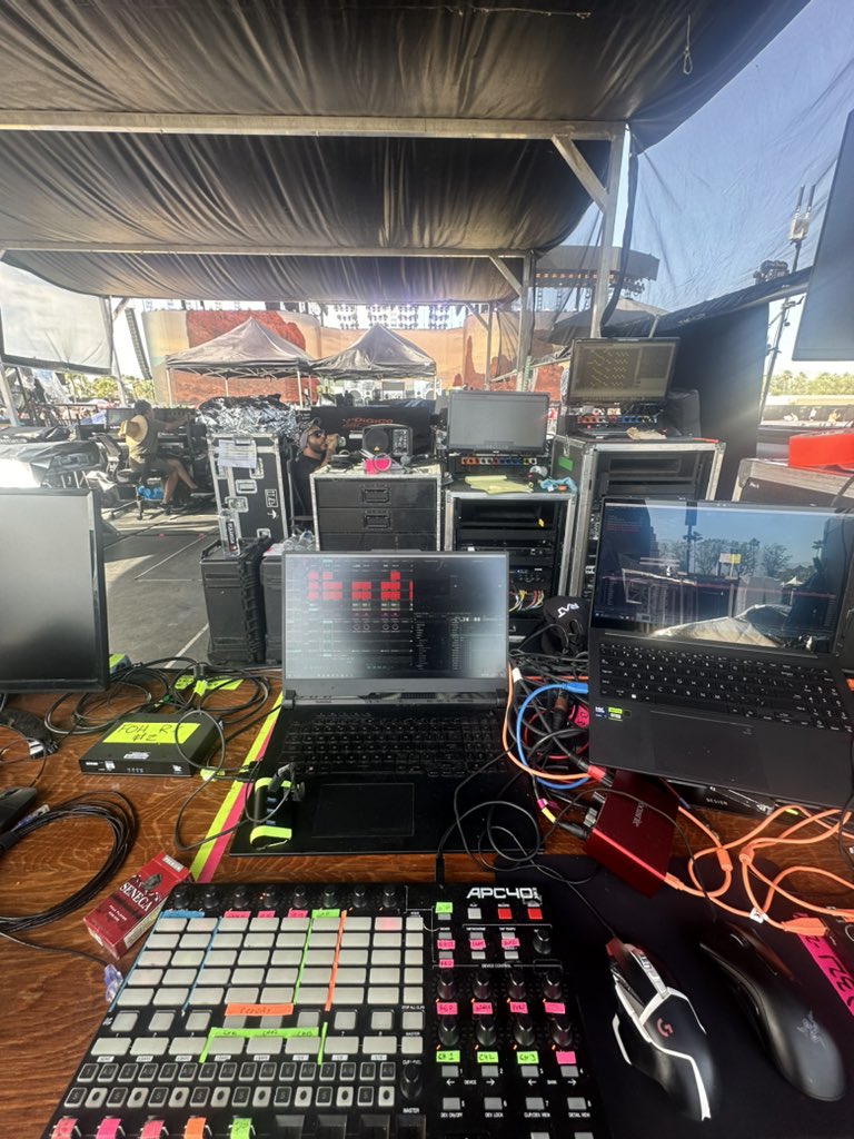 2 bored apes at FOH MainStage Coachella 🙊 apeshit