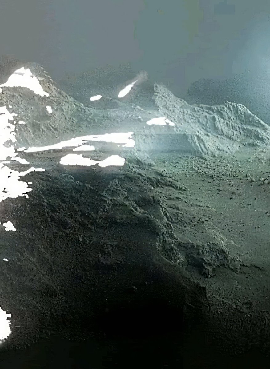 Surface of Comet 67p/Churyumov-Gerasimenko