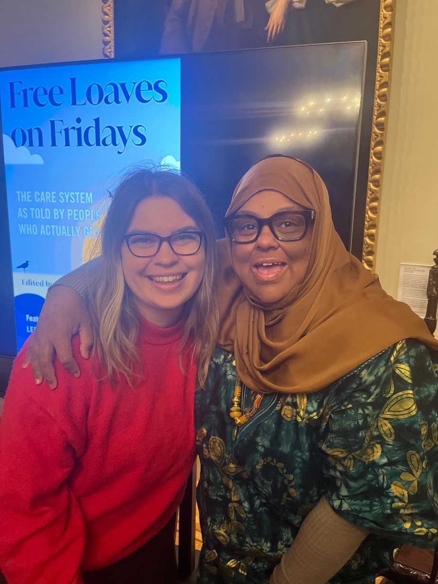Finally me & @sophiassocials in person in a photo. A wonderful human who nominated me in 2021 for @ndawards and so grateful women like her are in this world ☀️ 💛& blessings to you in all that you do Sophia, let’s make sure we catchup soon 👑