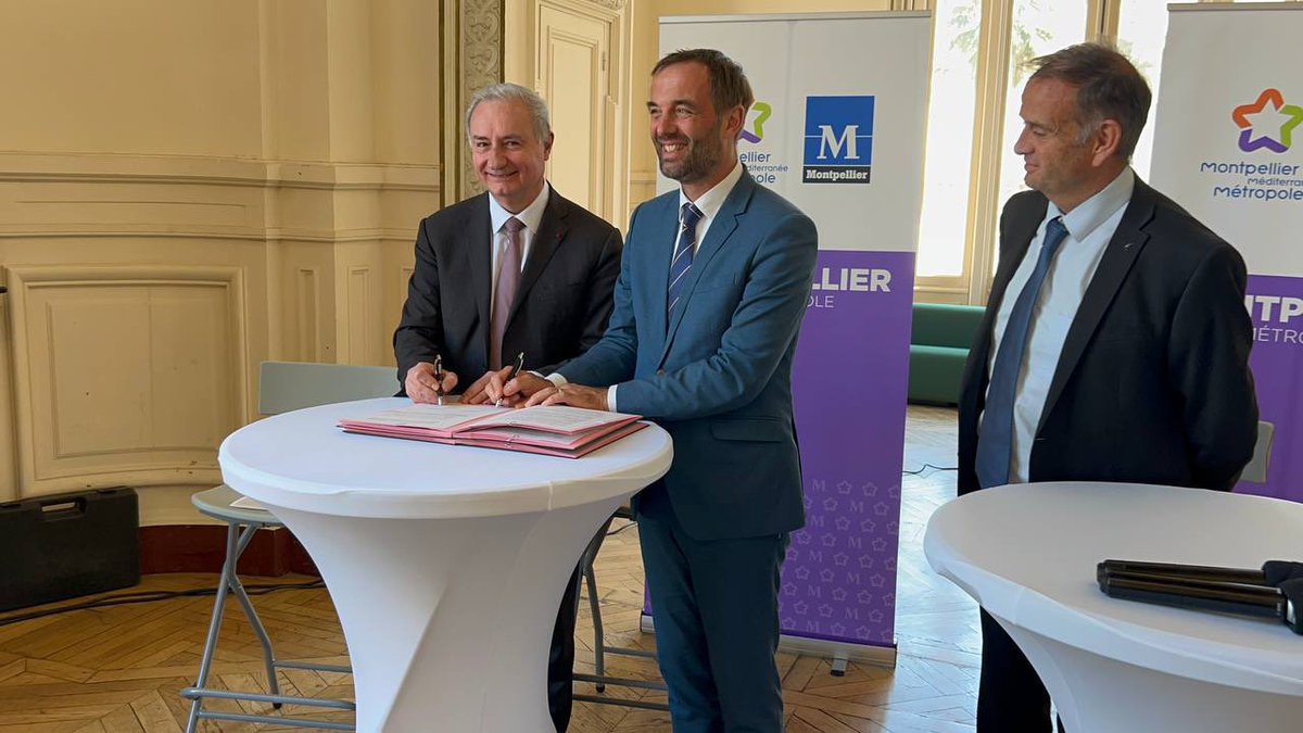 Signature du pacte, avec @MDelafosse, entre @Toulouse et Montpellier Méditerranée Métropole ! Depuis de nombreuses années, Toulouse et Montpellier ont fait le choix de la coopération. À elles deux, elles représentent 21% de la population régionale, 29% des emplois et