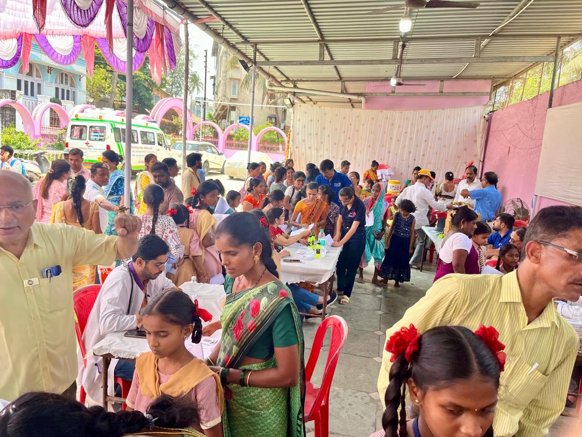 Rotary Club of Thane Hills continues to prevent girls in d age group of 9/15 from d disease of cervical cancer when they vaccinated 330 girls in Pen. Rotary volunteers were seen managing d vaccination process.Thanks to d kind support from Aditya Birla Capital towards this cause.