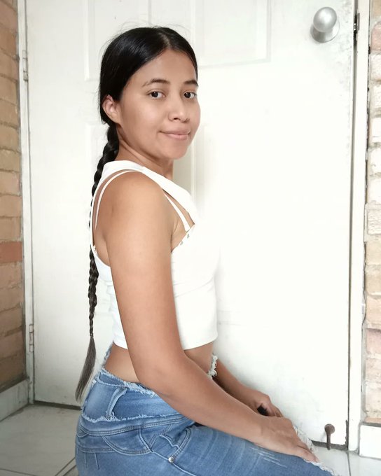 Me ayudas a desnudarme ♨️♨️♨️ https://t.co/Ma5ZVO2OEW<a href="/tag/onlyfansmodel"class="tags"><span>#onlyfansmodel</span></a><a href="/tag/onlyfansgirl"class="tags"><span>#onlyfansgirl</span></a><a href="/tag/onlyfans_girl"class="tags"><span>#onlyfans_girl</span></a>