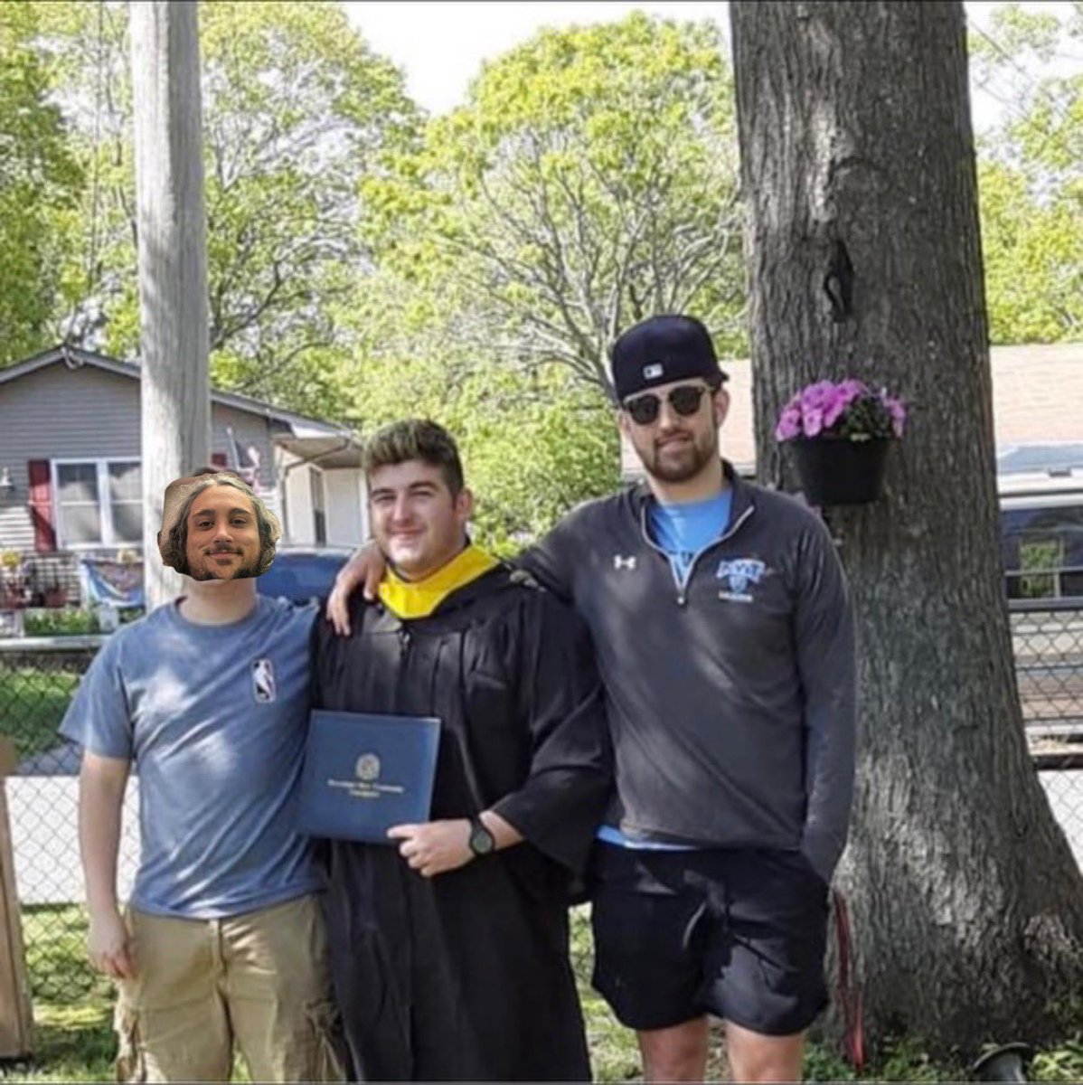 The_Slim23's tweet photo. @Cross42136  Happy birthday my day one!!! I hope you have a great day! I miss you bro its been to long, hmu!! ❤️❤️ https://t.co/kyZCFrcflL