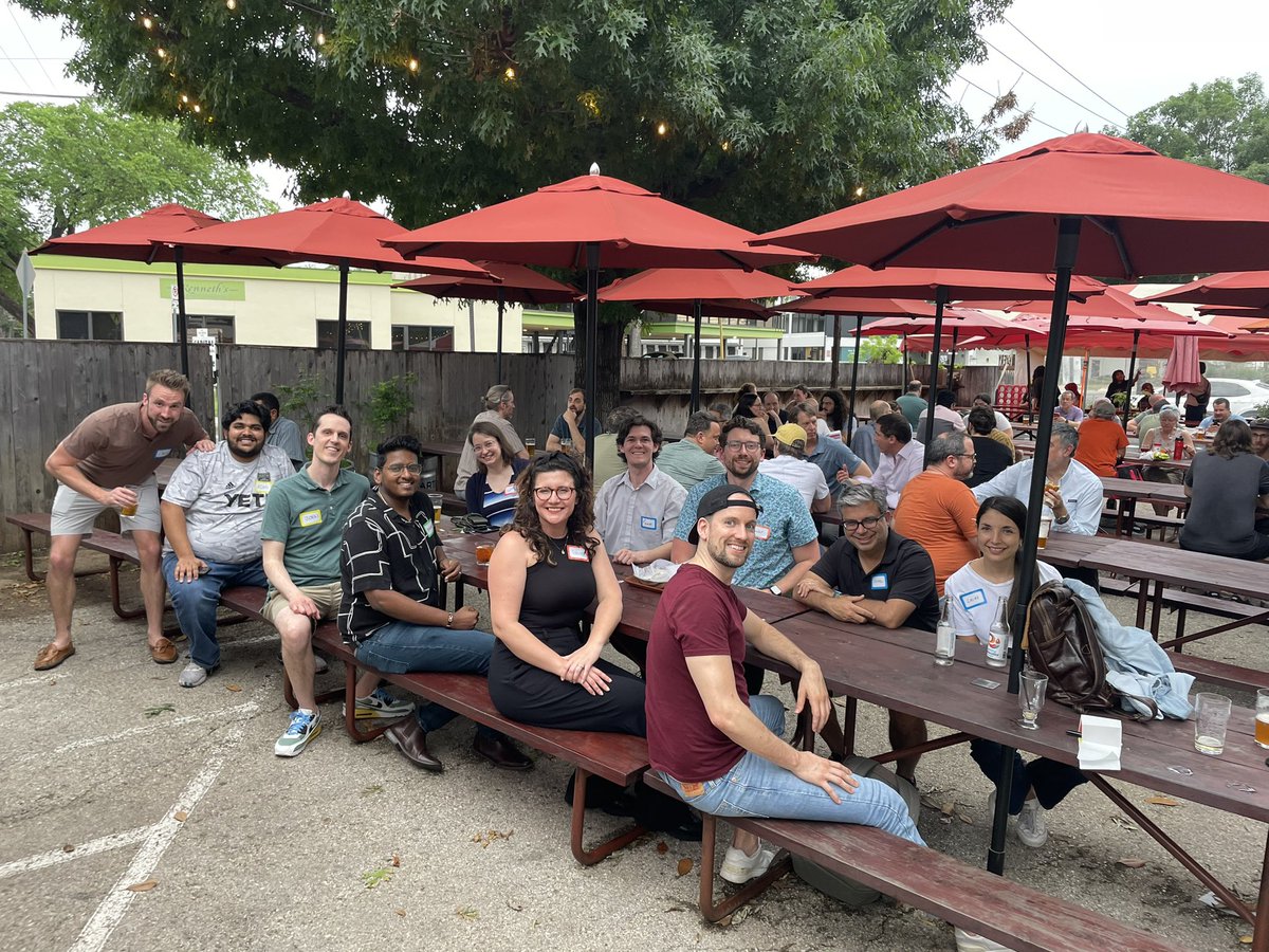 Fun meetup with the @lennysan community in Austin yesterday.