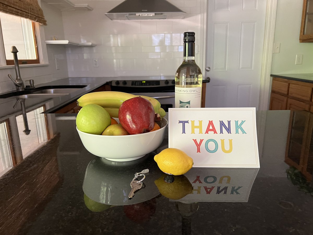 Closed on a beautiful #GulfBreeze property today and found a sweet gift waiting for us in the house. 🥰

The best part of #realestateinvesting is the people we meet. We loved working with this homeowner on purchasing her home and helping her move on to the next chapter!