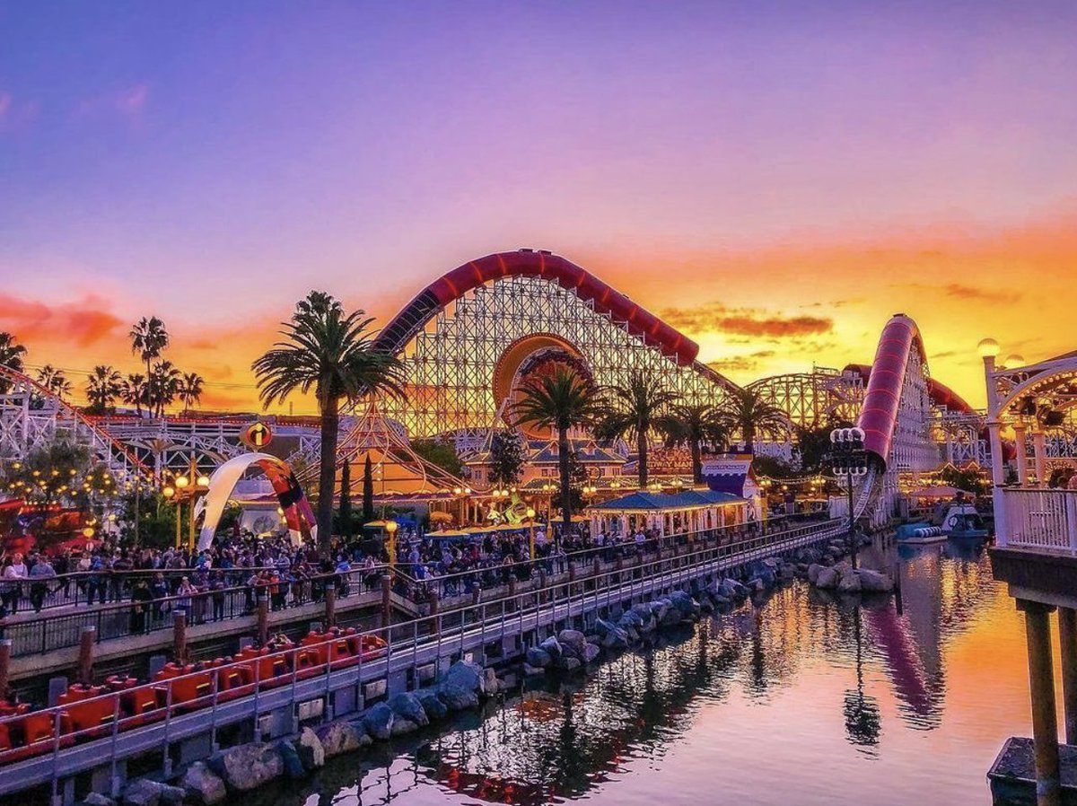 Live near all the excitement when you're a resident of 770 South Harbor! ✨ Disneyland is just a short drive away from our community!

📸: @matterhorn_matt9 📍: Disney California Adventure
#Disneyland #DisneyCaliforniaAdventure #DCA #Disney