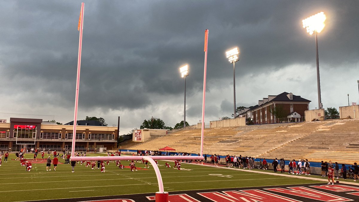 Emily Rose tweet media