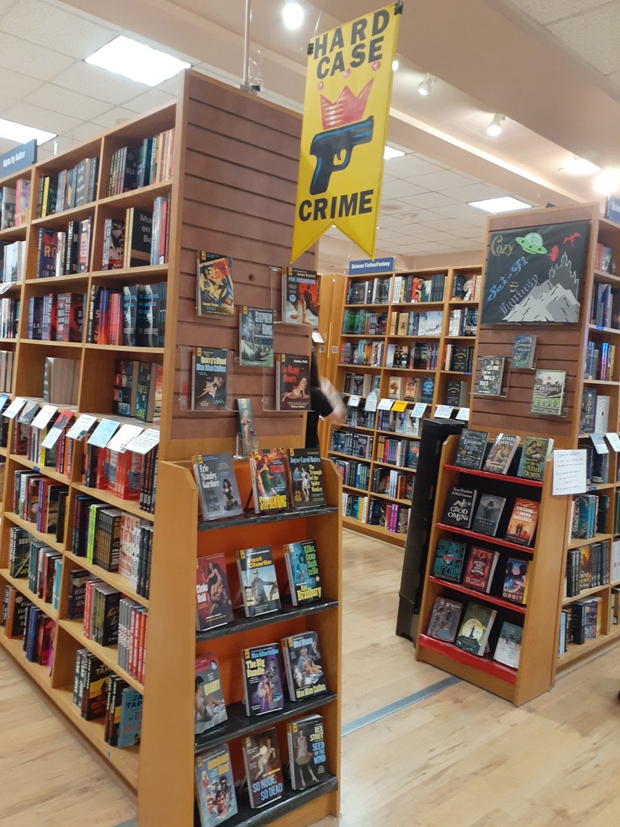 This is a nice surprise! A prominent @HardCaseCrime display at @BookPeople, featuring LOWDOWN ROAD and other favorites. I snagged FAST CHARLIE and a 20-year anniversary bookmark.