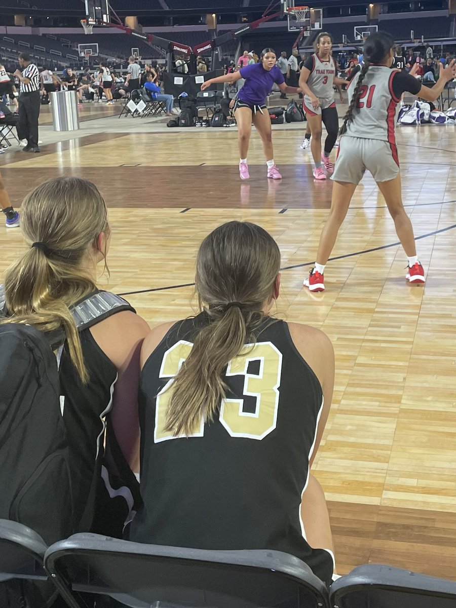 Ashley (@ashley4706) on Twitter photo Tigers supporting Tigers! <a href="/TahlequahHoops/">Tahlequah Basketball</a> Lauren and Carsyn cheering on Mojo at the Heart of Texas tourney. Tigers supporting Tigers! <a href="/TahlequahHoops/">Tahlequah Basketball</a> Lauren and Carsyn cheering on Mojo at the Heart of Texas tourney.