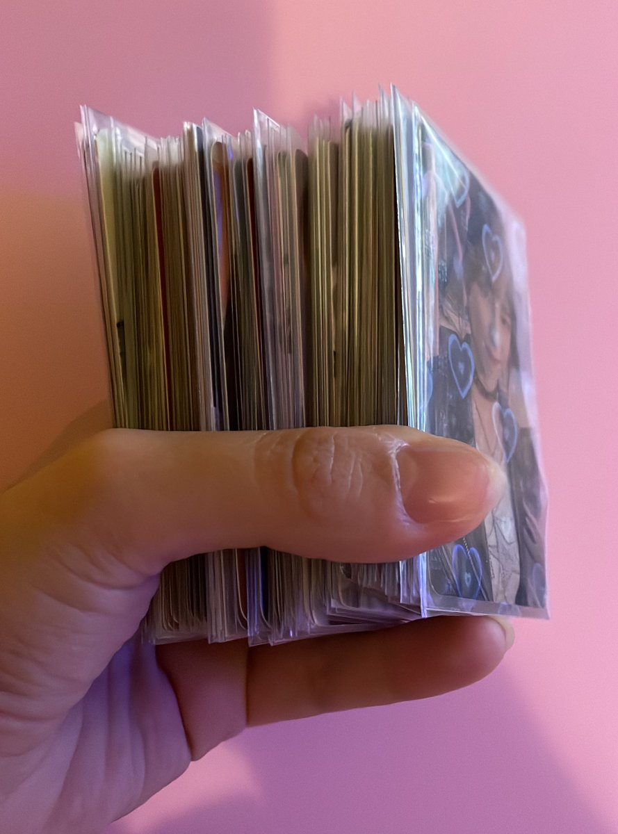 this is my kep1er collection, i didn’t know i had this many lol 😭