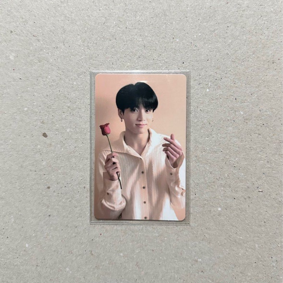 purpletkbum's tweet photo. wts lfb ph only qs

Jungkook Memories of 2019 PC

— php 1,500 + lsf
— mint condition
— payo

mop: gcash/unionbank/bpi

pls rt @btsmerch_ph @PHBTSonhand_RT 

🏷 wts lfb memories of 2019 jeon jungkook jungkookie kookie jk https://t.co/fqzYAZ2aju