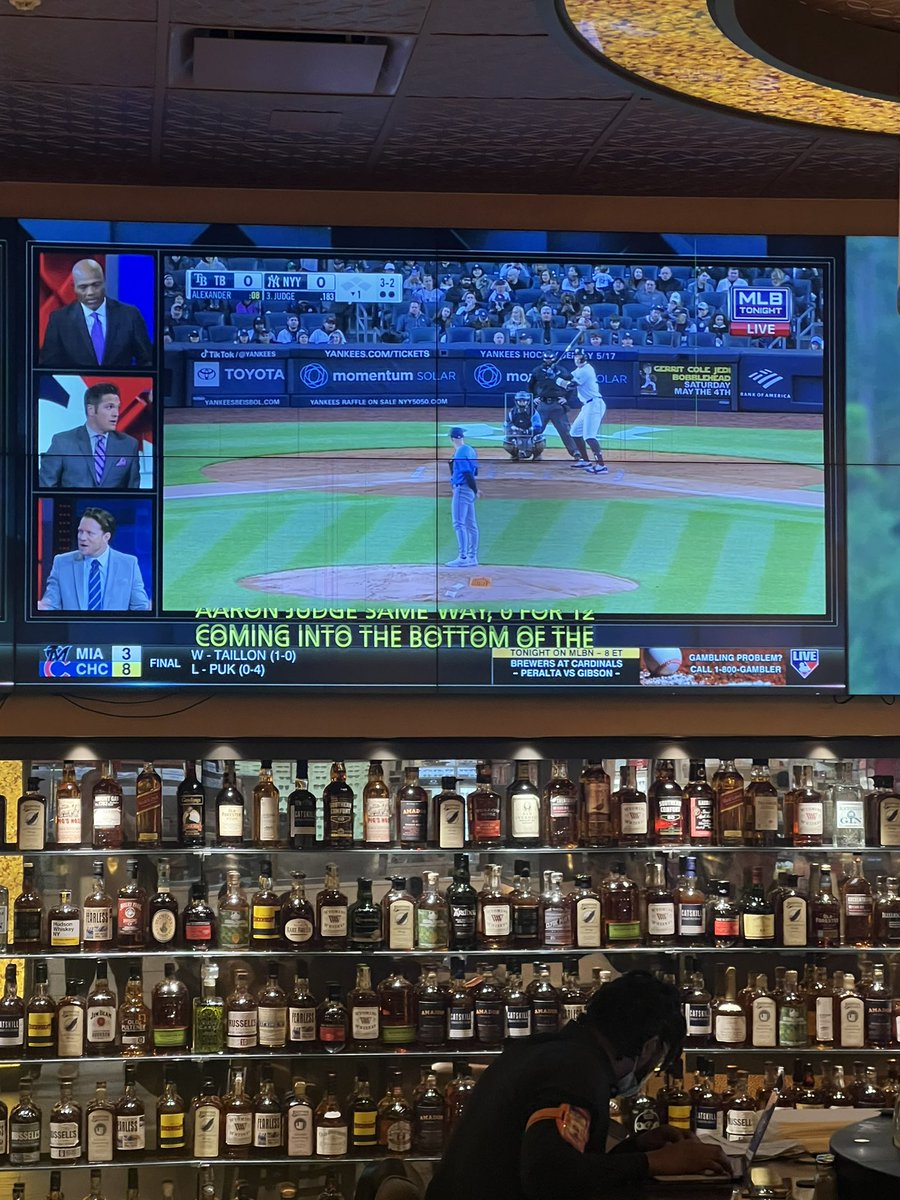 Love seeing my guys on the big board … at @EWRairport … ready to board flight to Atlanta…. It’s the @MLBNetwork front and center … Greg , Harold and Jake …. Love me some 3 box !