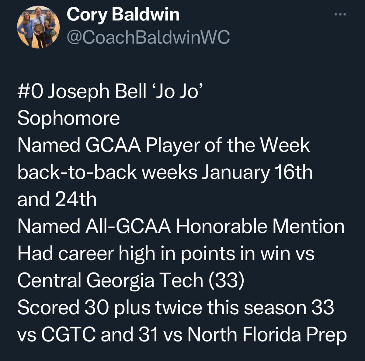 🚨Juco Highlights 🚨

4 year coaches <a href="/i22jojo22/">JoJo</a> is proven winner that will make your program better.  

Explosive athlete that can defend multiple positions, rebound at high level, and score at 3 levels. 

Q&amp;A Contact: <a href="/CoachBaldwinWC/">Cory Baldwin</a> 

Looking forward to his commitment.

⬇️⬇️⬇️