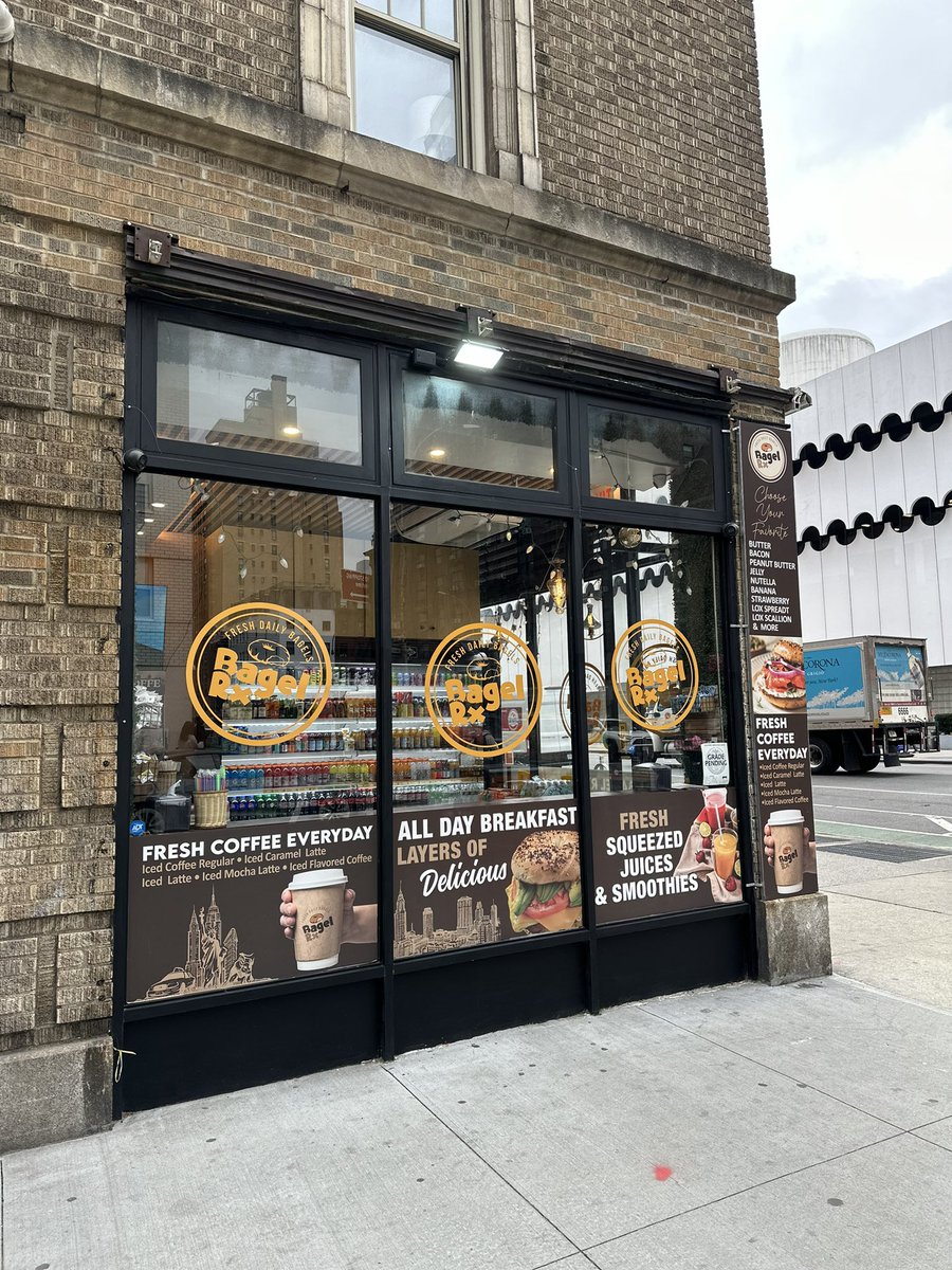 Day 5 of my New York City Bagel Tour… Today’s stop: Bagel RX on 13th and Seventh. 🥯 Bagel of the Day: Egg everything bagel with garlic and herb cream cheese. Highlights: • Convenient Hours: A major plus for Bagel RX is being open past 5 PM, a rarity that definitely adds