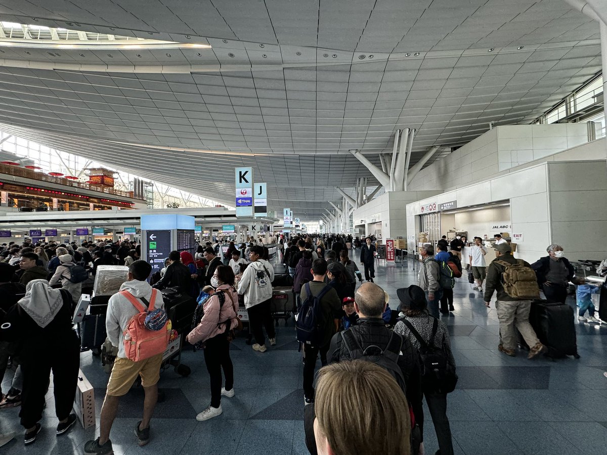 Departures at Tokyo Haneda seems spectacularly unlike the Japanese in the disorganisation. Never seen a departures queue this huge. Is it always like this?