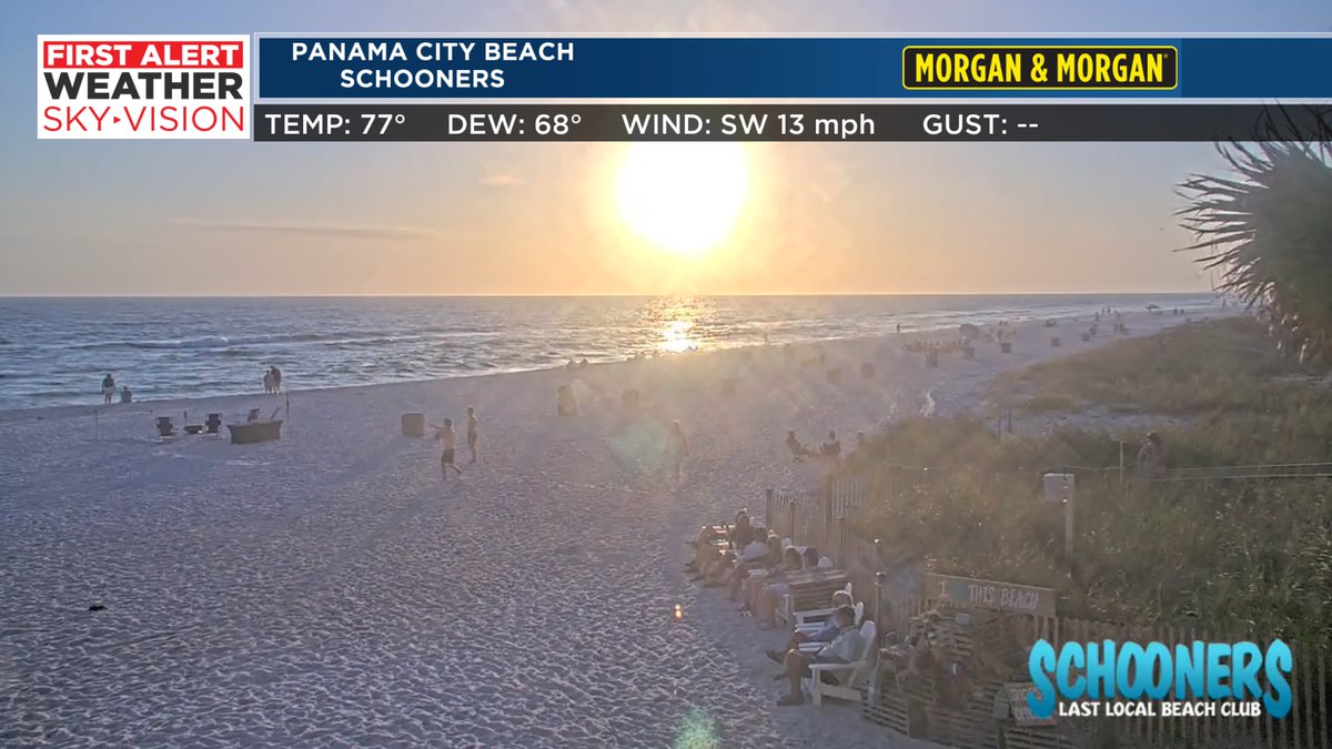 First Alert for a beautiful sunset coming up at Panama City #flwx #alwx @WBRCweather @WBRCNews