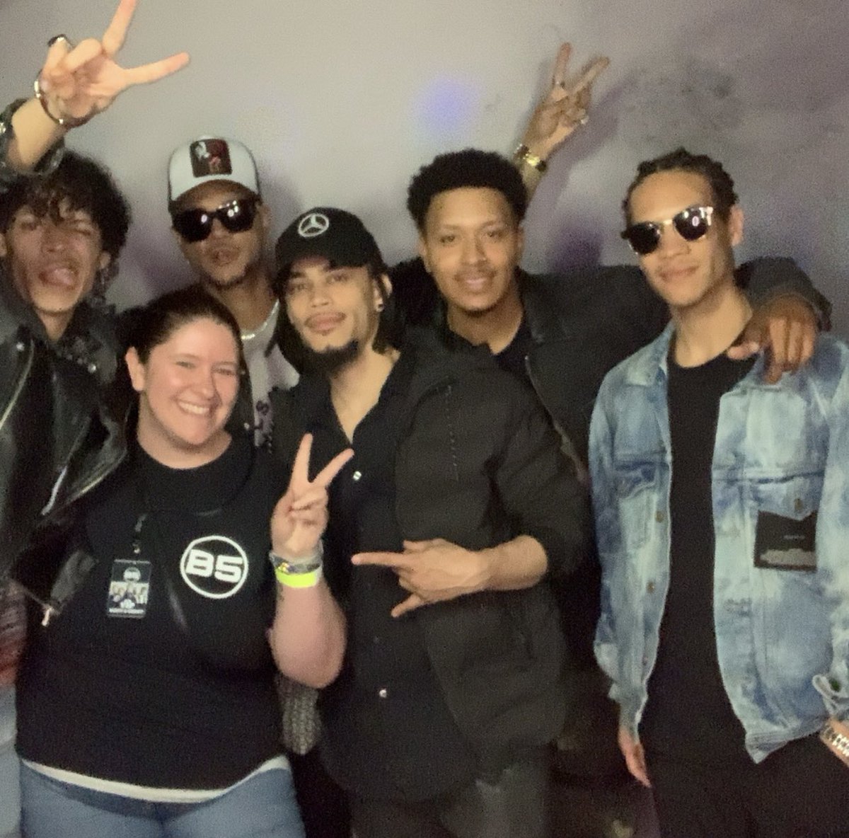 PaulaMarie93's tweet photo. Ugh best night ever! Feeling nostalgic right now! Take me back to 2/24/2024 ❤️ https://t.co/MgG5LjoHFS