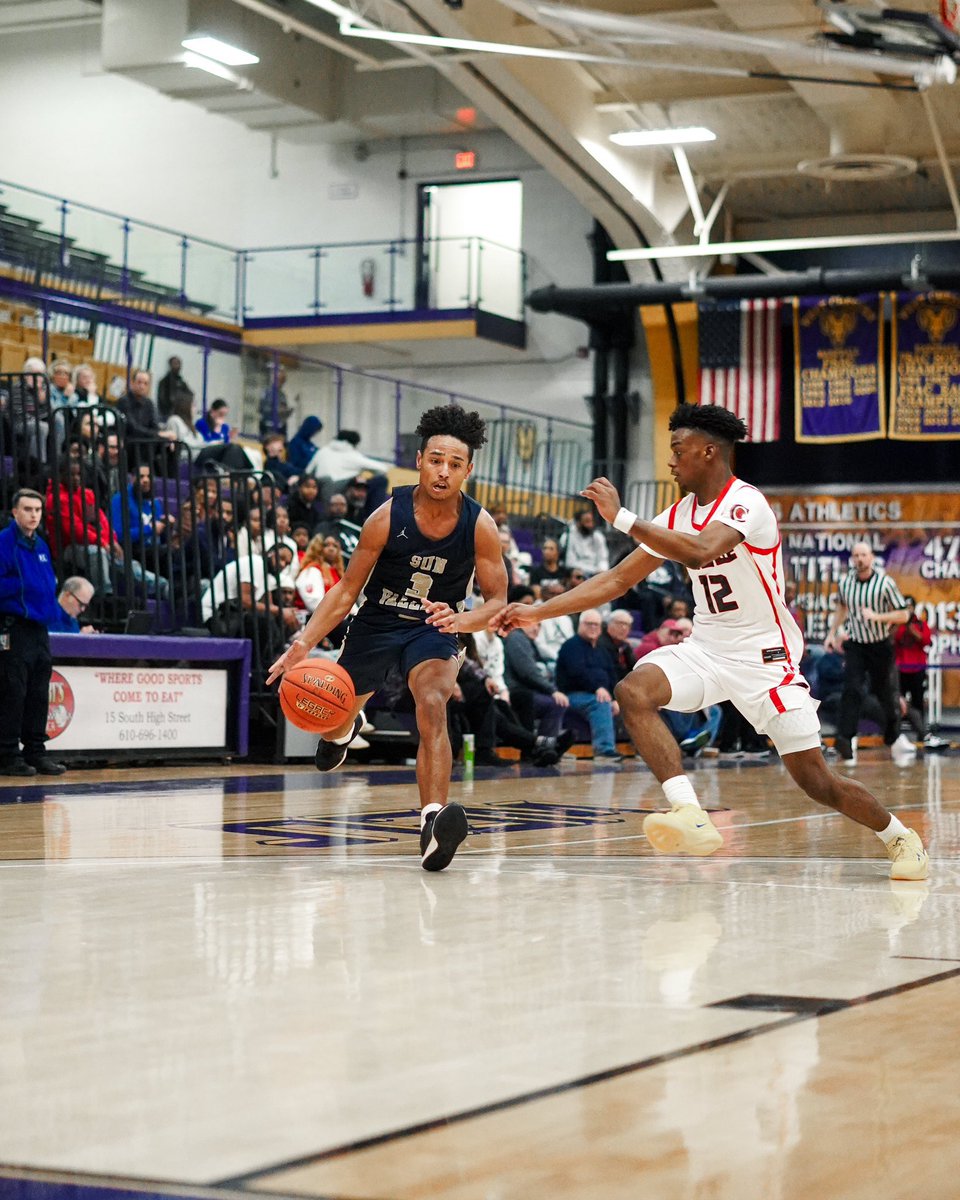 svbbball17's tweet photo. Congrats to Senior Blaize Eldridge for making 3rd team All Delco this year @blaize_eldridge and Honorable Mention All Delco to @KaidenR61011751 Kaiden Robinson Noah Griffin and Aaron Freeman #family #brotherhood @svvanguards @PennDelco @principal_svhs https://t.co/M6LHIcs9zP