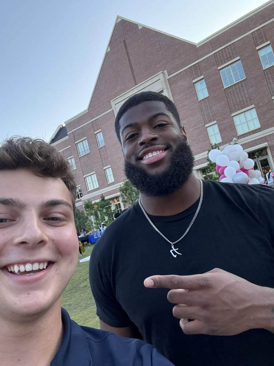 hwv4x's tweet photo. @JaredVerse1 to the JETS confirmed. #directsource https://t.co/yRdcpCo1tt