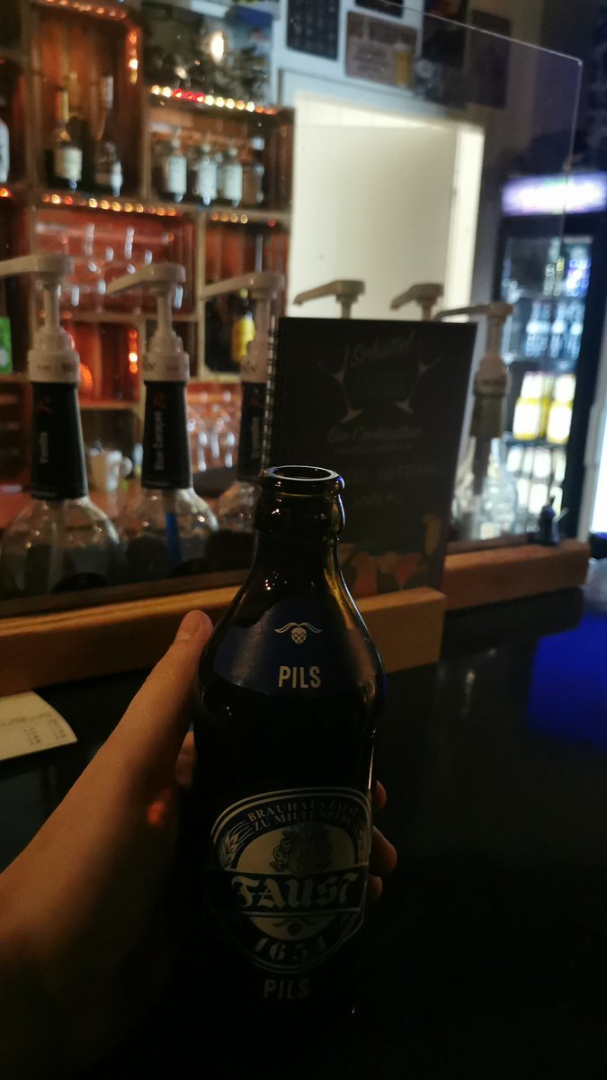 MircoBecker95's tweet photo. @julianhosp Reason enough to celebrate.
#BTC #Halfing @defichain @Javsphere https://t.co/L5zLt2r0jx