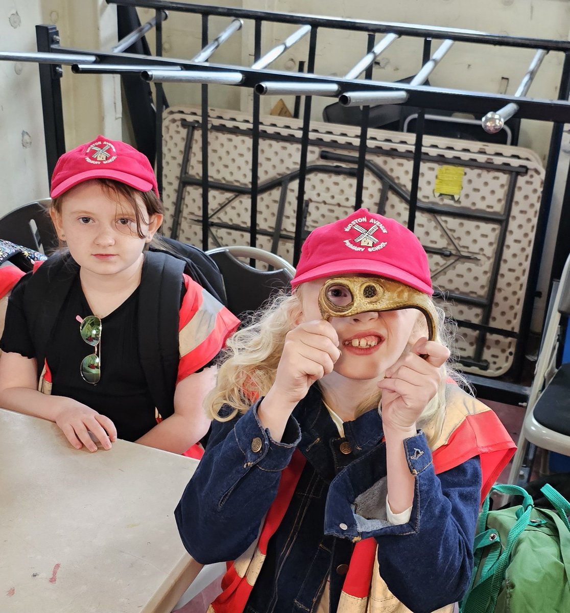 ictfunlearning's tweet photo. Lights out on day 2 of #London24 and there's not a peep to be heard- Not surprising given how much we've packed into today!
First, we learnt about our home for our visit, HMS Belfast, and then took some time to explore the ship.
@Bidstonavenue @I_W_M https://t.co/dDHl77s75V