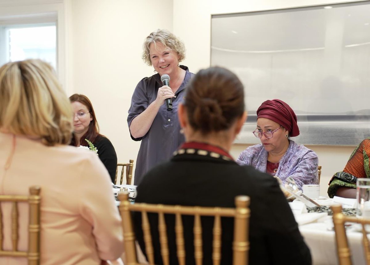 Vital Voices was thrilled to host a #wethewomen networking event at our Global Headquarters for Women’s Leadership in collaboration with @UNpartnerships & @BMZ_Bund today with leading figures in #foreignpolicy and #internationaldevelopment Learn more #WetheWomen here: