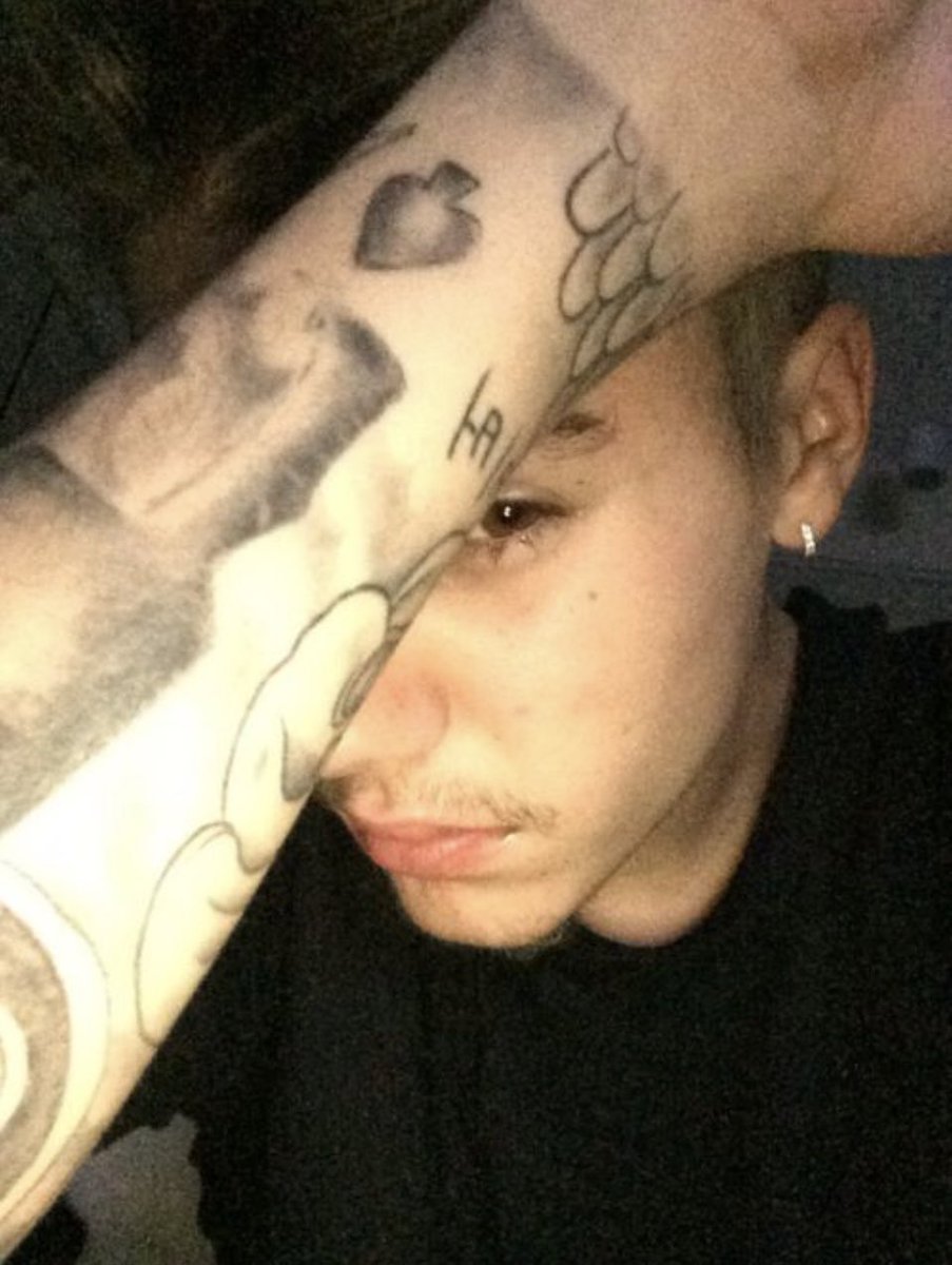 sevuhxo's tweet photo. justin bieber's "bizzle" era https://t.co/CIzpuTkuKt