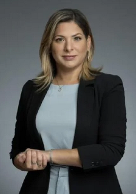 TucanoVermelho's tweet photo. O dia que a Globo se desculpar por expor grampo com Dilma no JN e da manipulação midiática pelo impeachment de Dilma, da Lava Jato, da imagem de Lula jogando o Brasil nas mãos de Bolsonaro, aceitaremos sua "prudência e isenção"

Estamos com vc Daniela Lima https://t.co/nh5bCODHfc
