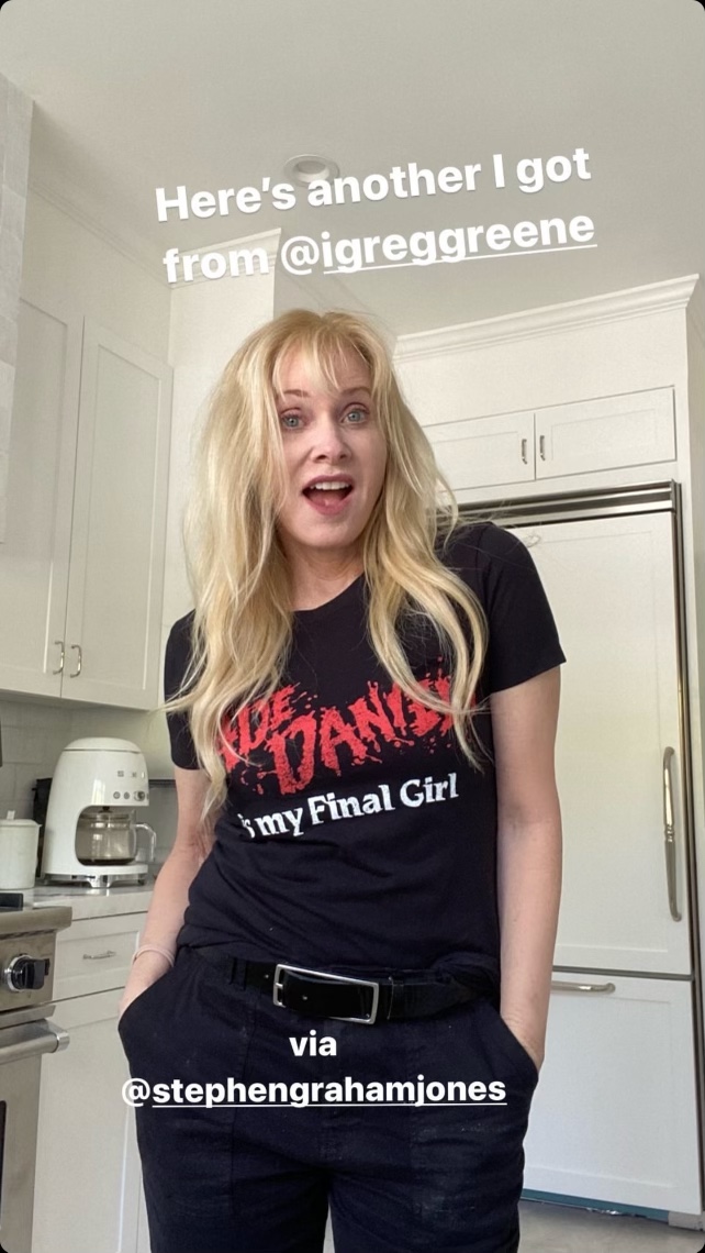 This is as close to fame as I've ever been and it is GLORIOUS🤩
@barbaracrampton @SGJ72 #JadeDanielsIsMyFinalGirl demontheory.net/whod-have-ever…