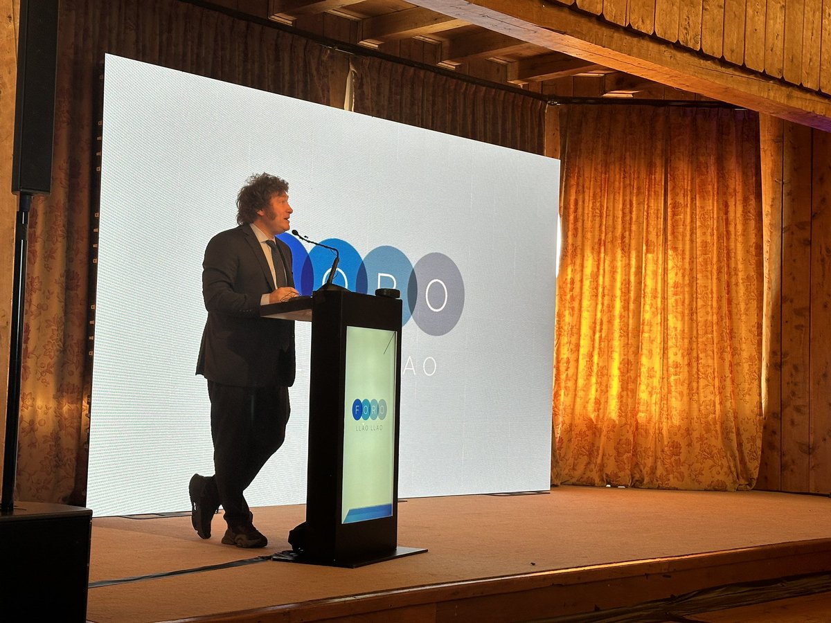 Matías Viel (@mativiel) on Twitter photo Honored to have spent the last 3 days at #ForoLlaoLlao in Bariloche 🇦🇷 with the top 100 business leaders & entrepreneurs of Argentina.
<a href="/JMilei/">Javier Milei</a> words touched us all.
Can’t be more bullish on 🇦🇷💪! Honored to have spent the last 3 days at #ForoLlaoLlao in Bariloche 🇦🇷 with the top 100 business leaders & entrepreneurs of Argentina.
<a href="/JMilei/">Javier Milei</a> words touched us all.
Can’t be more bullish on 🇦🇷💪!