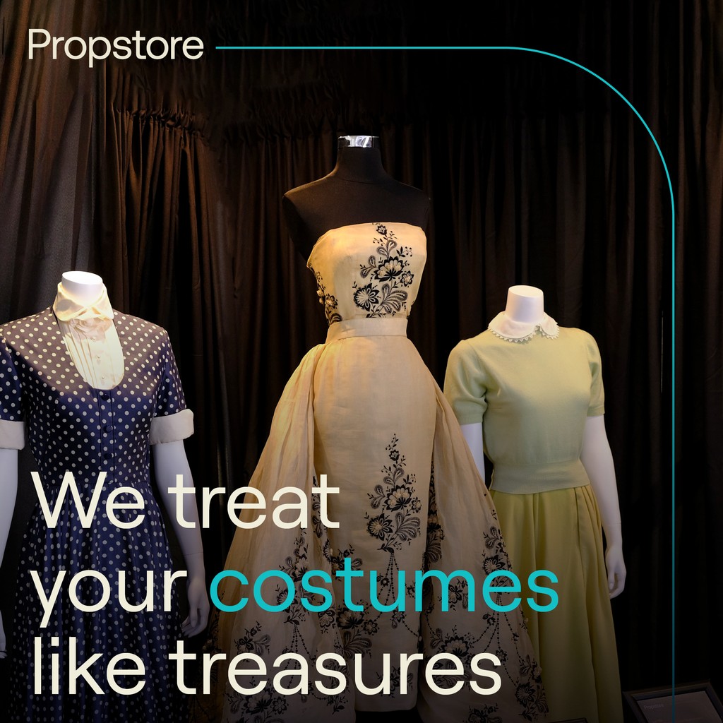 Do you have a piece of cinematic history tucked away in your collection? Whether it's a dazzling gown from a classic romance or a superhero suit from the latest blockbuster, we want your treasured costumes for our upcoming auctions. More information here: propstore.com/sellRequest.ac…