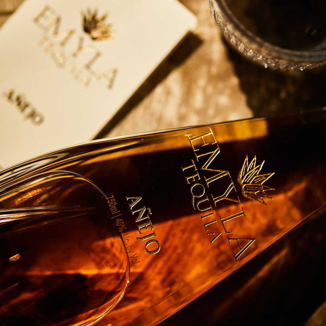 EmylaTequila's tweet photo. Anejo Perfected 🥃✨

#emlyatequila #anejo #tequila https://t.co/LONvWFEGJ8